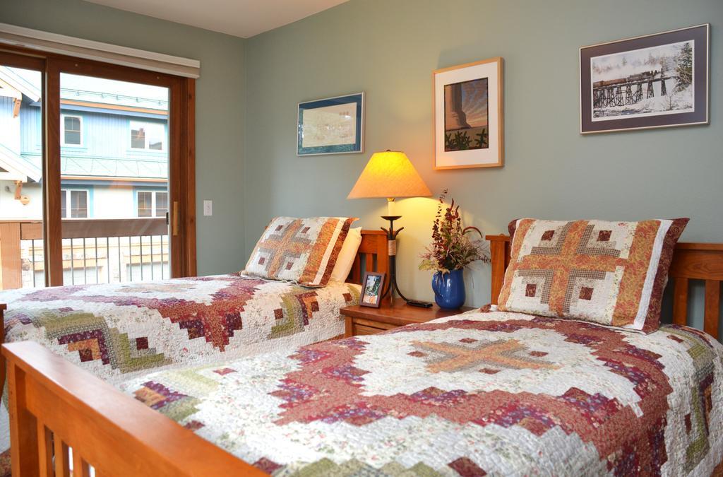 Los Pinos By Ski Village Resorts Breckenridge Exterior photo