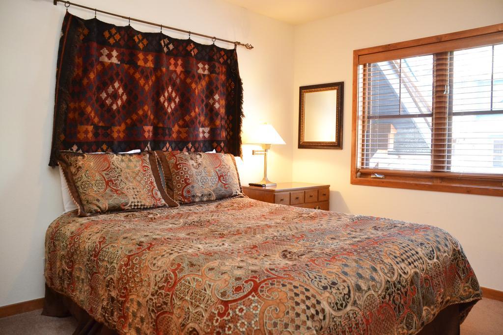 Los Pinos By Ski Village Resorts Breckenridge Exterior photo