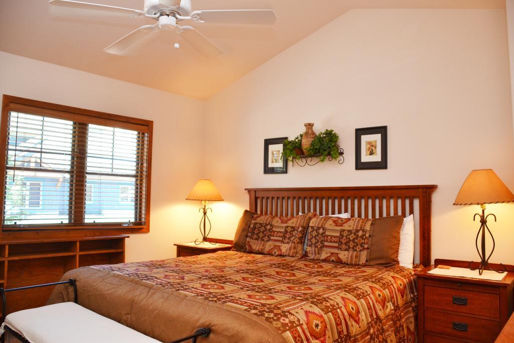 Los Pinos By Ski Village Resorts Breckenridge Exterior photo