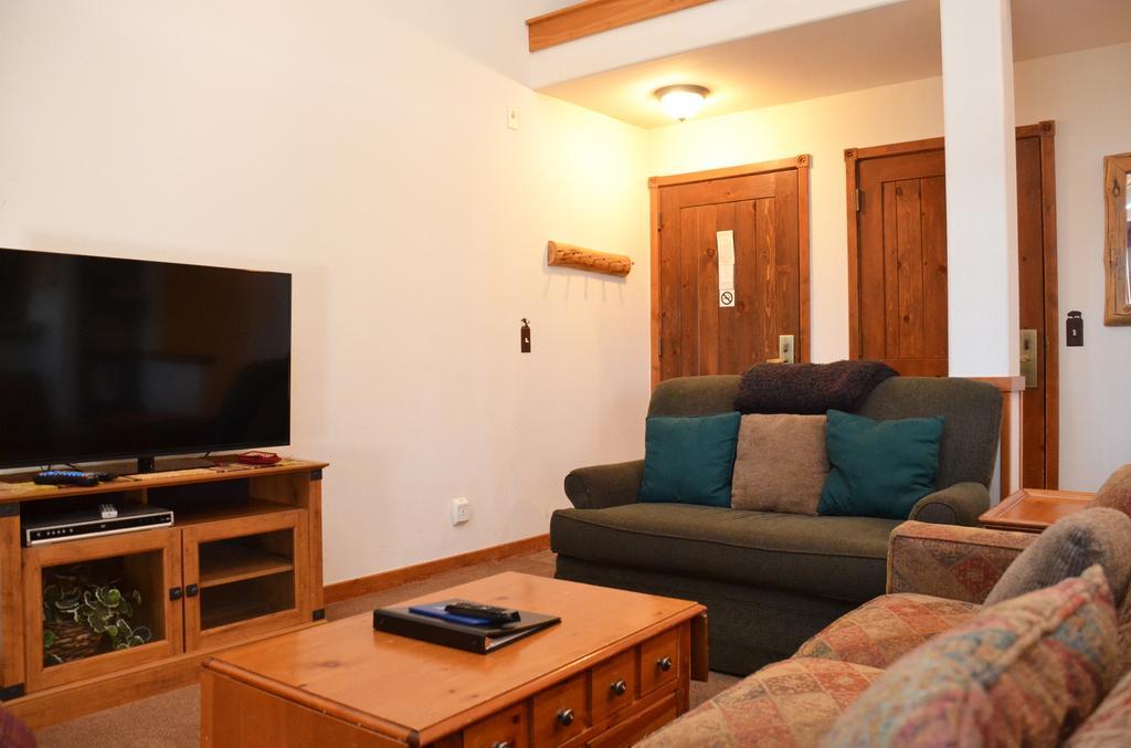 Los Pinos By Ski Village Resorts Breckenridge Exterior photo