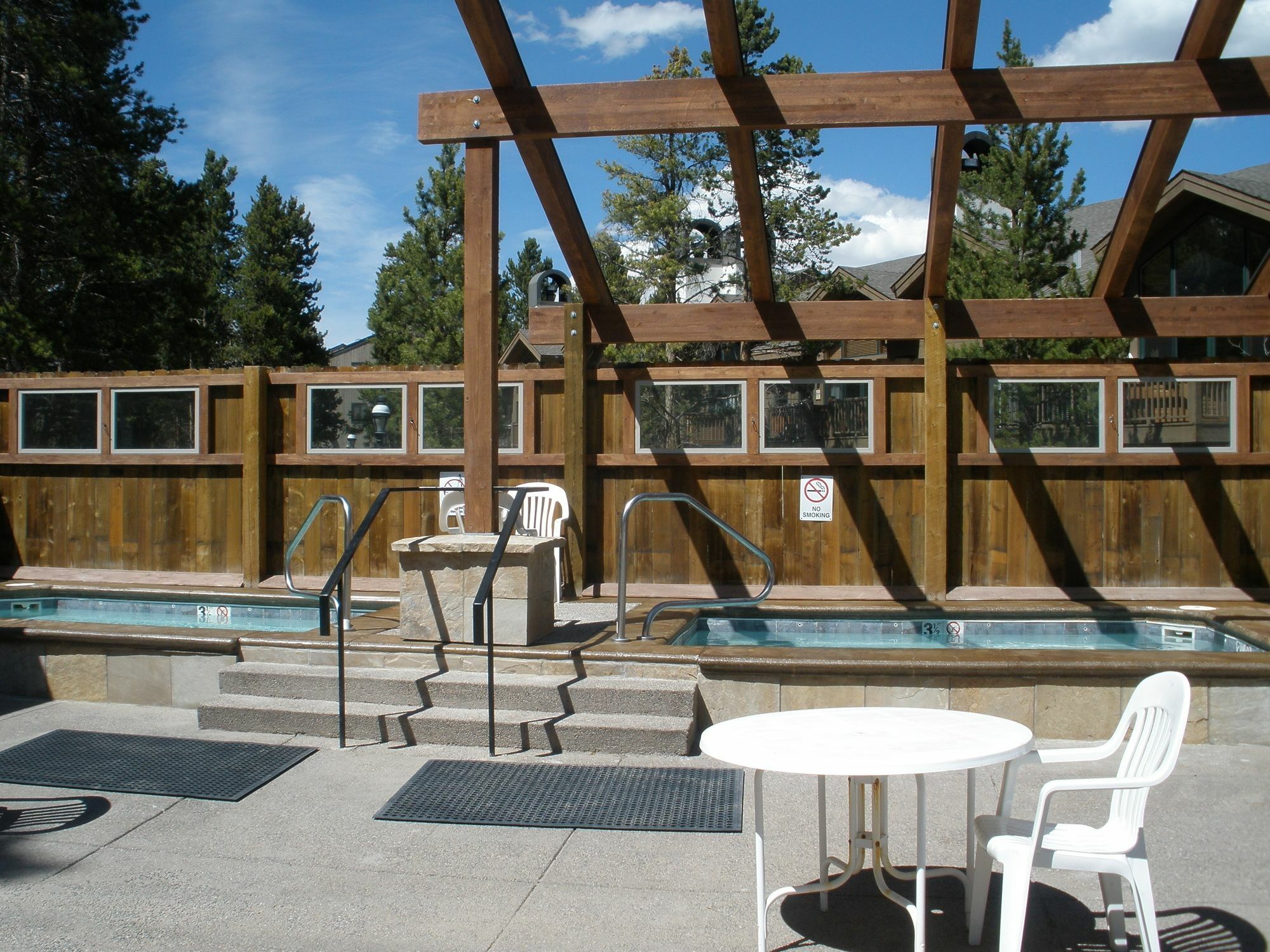 Los Pinos By Ski Village Resorts Breckenridge Exterior photo